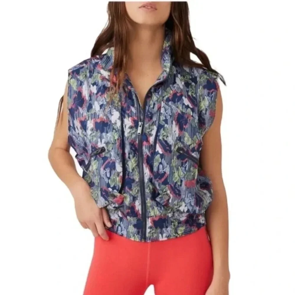 NEW Free People Movement Off The Grid Vest in Supernova Floral - Picture 13 of 13